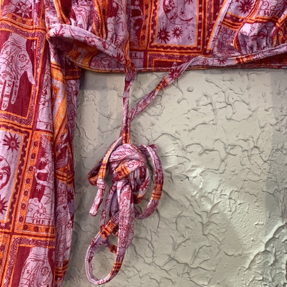 Urban Outfitters NEW Florentina Tarot Print Wrap Top Small Velvet Hippie Boho - Picture 8 of 14